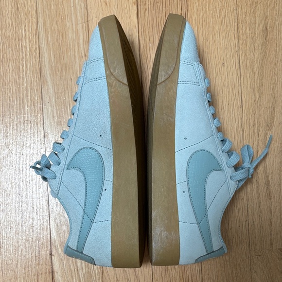 Pristine Condition Nike SB Blazer Low GT Supreme Cannon Sneakers - Picture 5 of 6